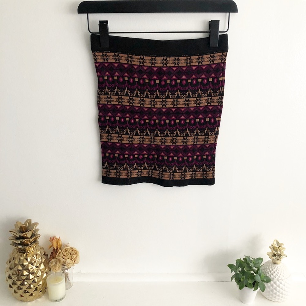 Winter Pattern Knit Mini Skirt
